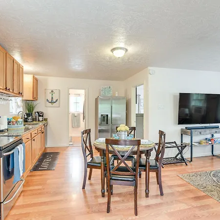 Bacliff Apartment With Hot Tub - 3 Mi To Boardwalk! Exterior foto
